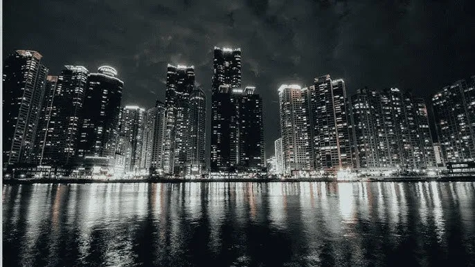 绝战电视剧 - 城市之光：霓虹背后的人间烟火